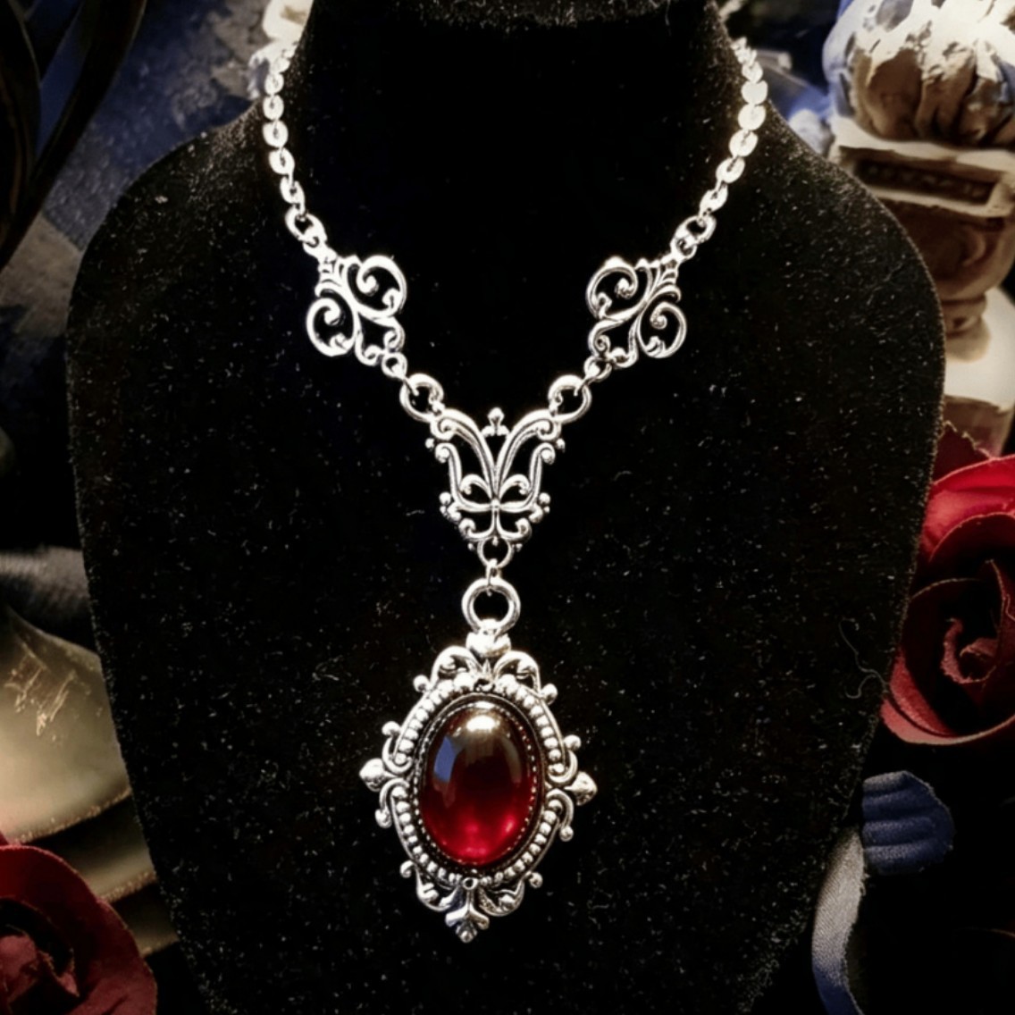 Men'S Vampire Accessories - قلادة كاميو على شكل مصاص دماء،