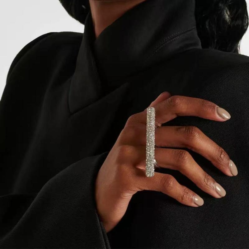 خاتم نسائي طويل عصري بتصميم هن - مراجعة Men'S Accessories Dubai وسعره