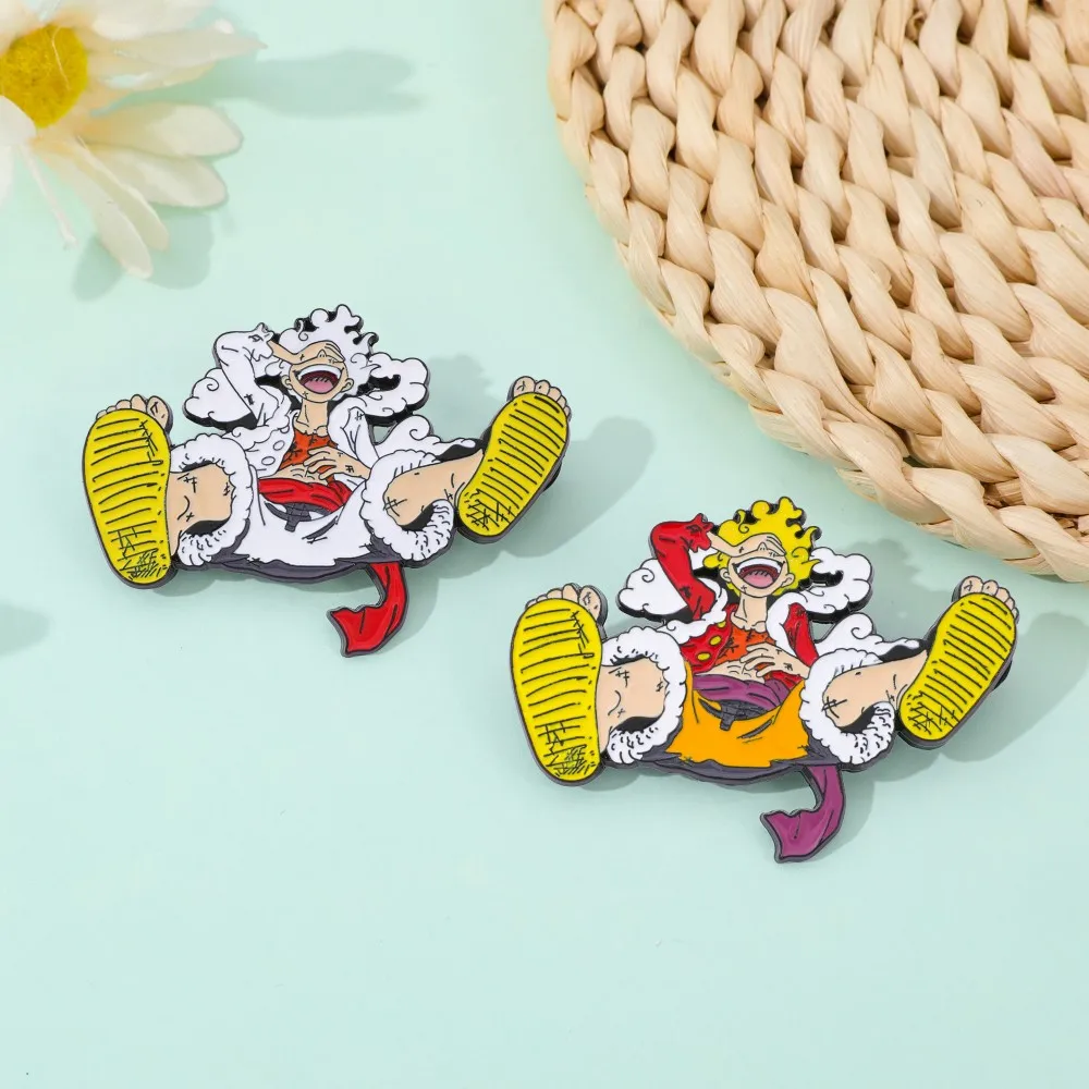 قطعتان من دبابيس الأنمي الأنيق - مراجعة Lapel Pin Enamel وسعره
