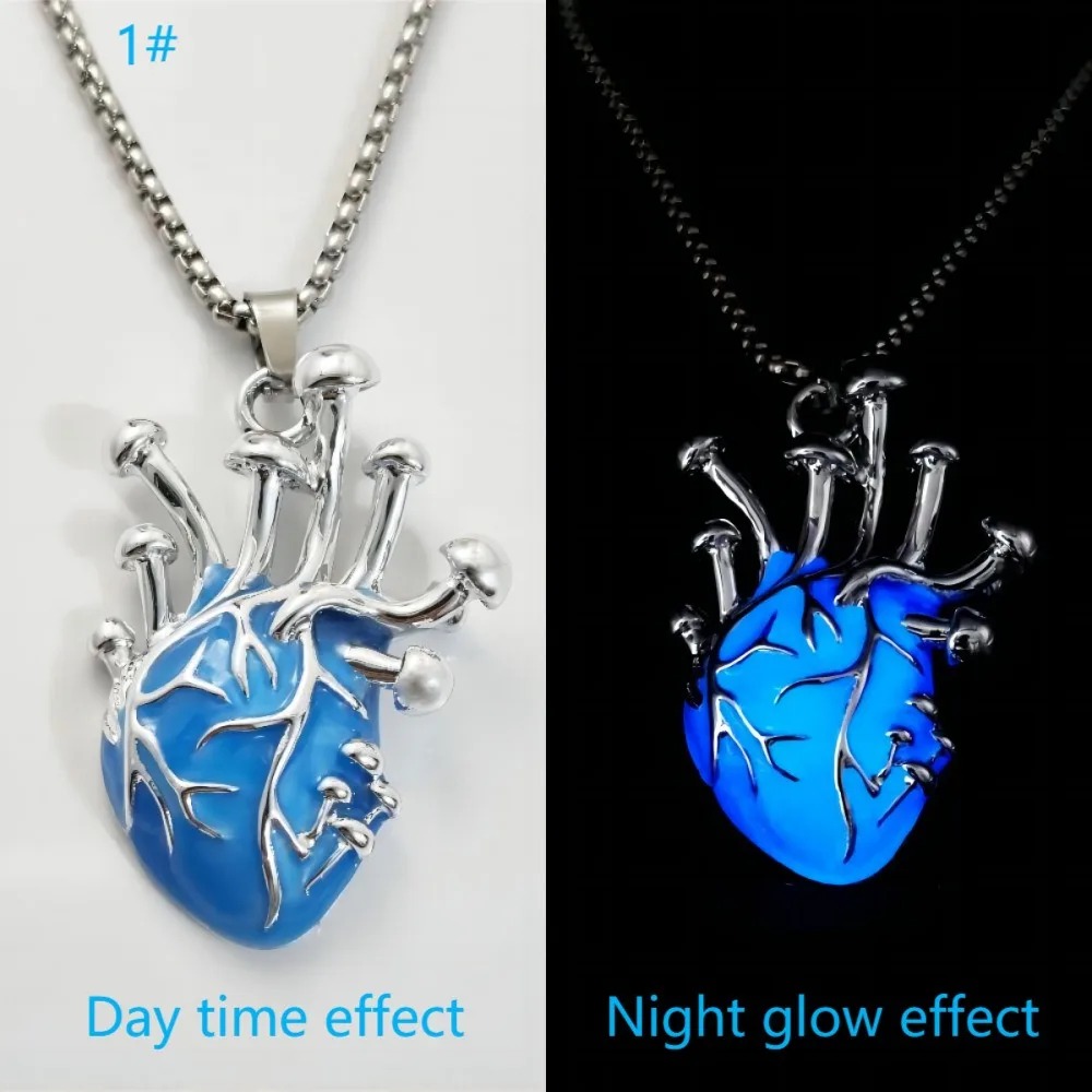 قلادة على شكل قلب تتوهج في الظ - مراجعة Men Accessories Locket وسعره